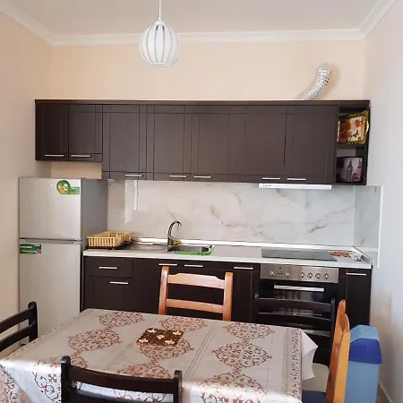 Cosy Sea Apartament And Luxurious Penthouse アパート ドゥラス