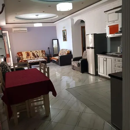 Cosy Sea Apartament And Luxurious Penthouse * ドゥラス