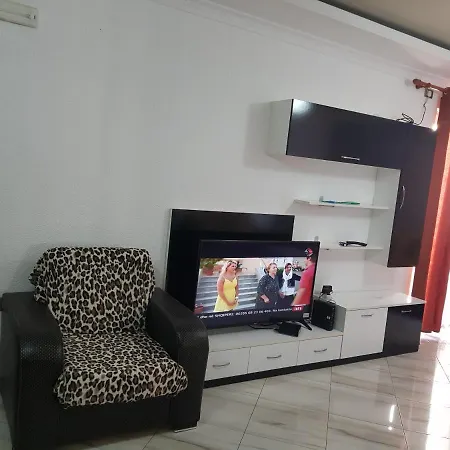Cosy Sea Apartament And Luxurious Penthouse ドゥラス