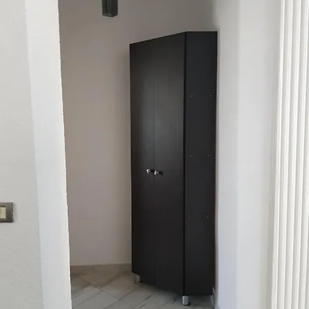 アパート Cosy Sea Apartament And Luxurious Penthouse ドゥラス