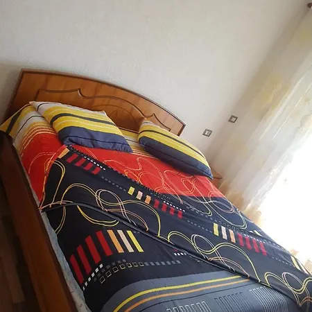 アパート Cosy Sea Apartament And Luxurious Penthouse ドゥラス