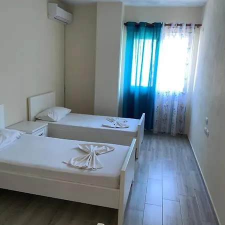 アパート Cosy Sea Apartament And Luxurious Penthouse *