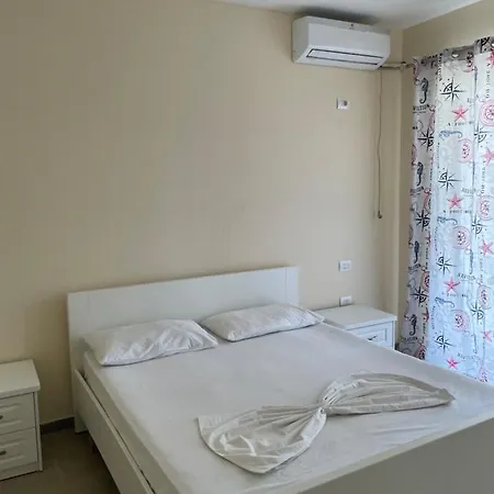 アパート Cosy Sea Apartament And Luxurious Penthouse *