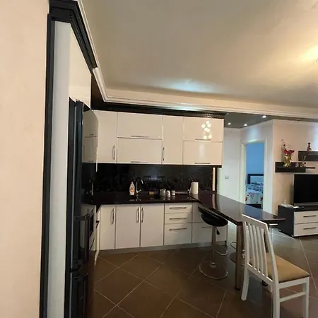 Cosy Sea Apartament And Luxurious Penthouse *