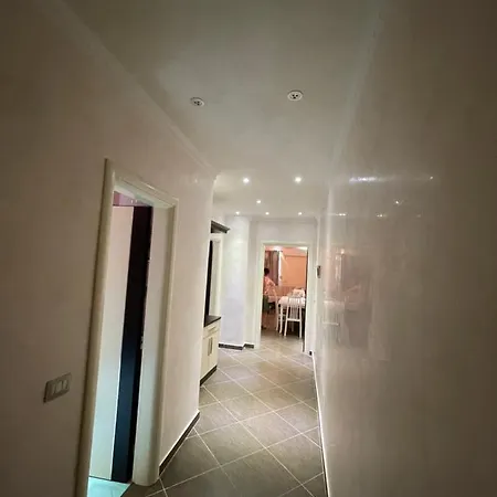 Cosy Sea Apartament And Luxurious Penthouse ドゥラス