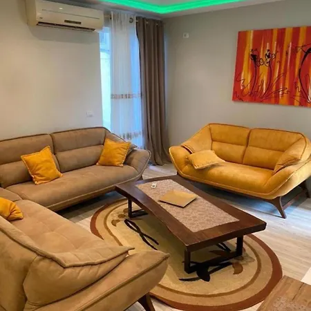 Cosy Sea Apartament And Luxurious Penthouse アパート ドゥラス