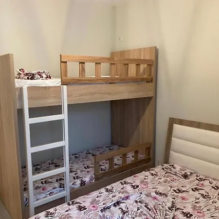 アパート Cosy Sea Apartament And Luxurious Penthouse ドゥラス